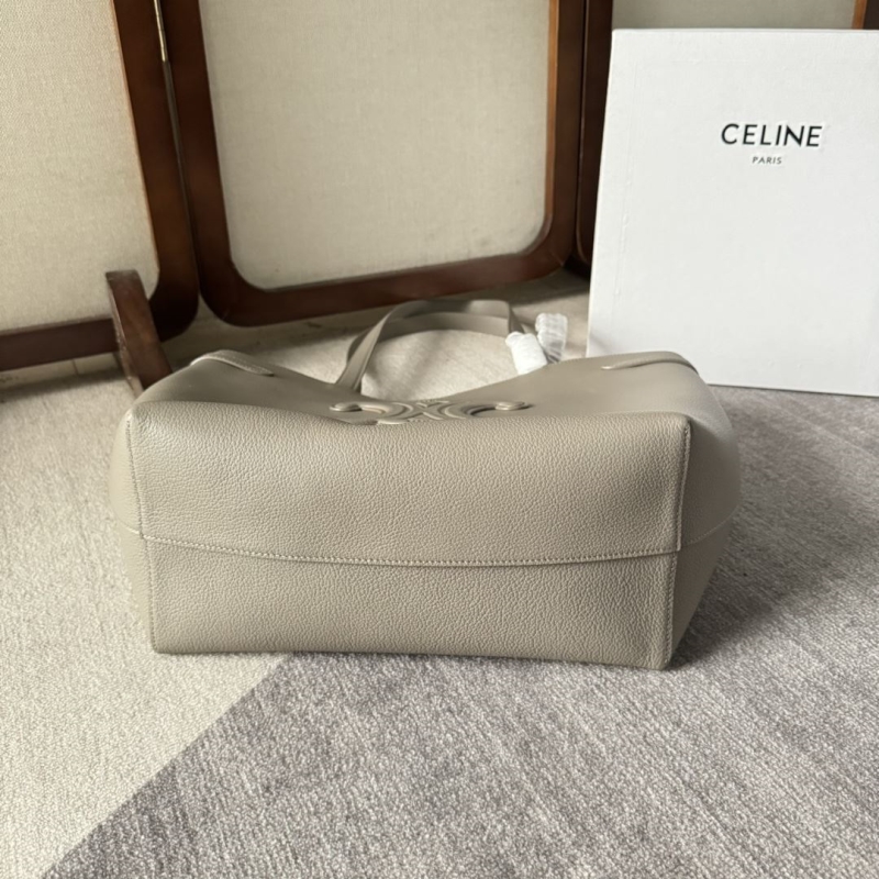 Ce1i*e cabas bags